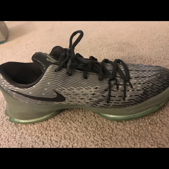 KD 8 Men’s Basketball Shoes - Picture 3 of 4